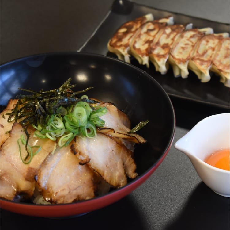 Ise Roast Pork Chashu Bowl & Pan-Fried Gyoza Set