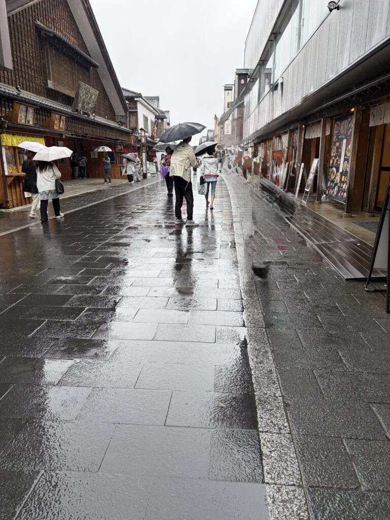 おはらい町　雨の日営業状況

